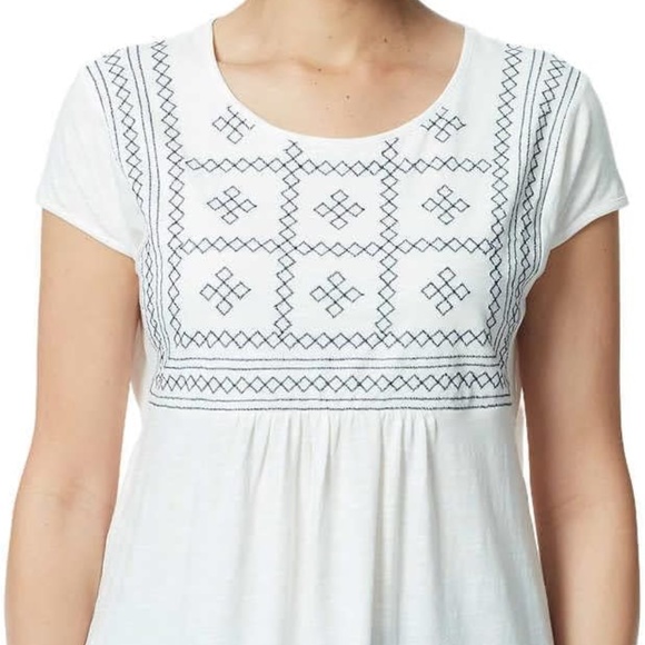 Gloria Vanderbilt Tops - Gloria Vanderbilt Ivory with Navy Stitch Front Babydoll Knit Top Women's Medium
